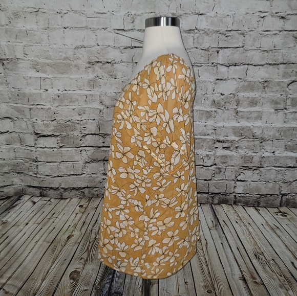 CAbi Thrive Top Size S Butterscotch Floral - Picture 3 of 10